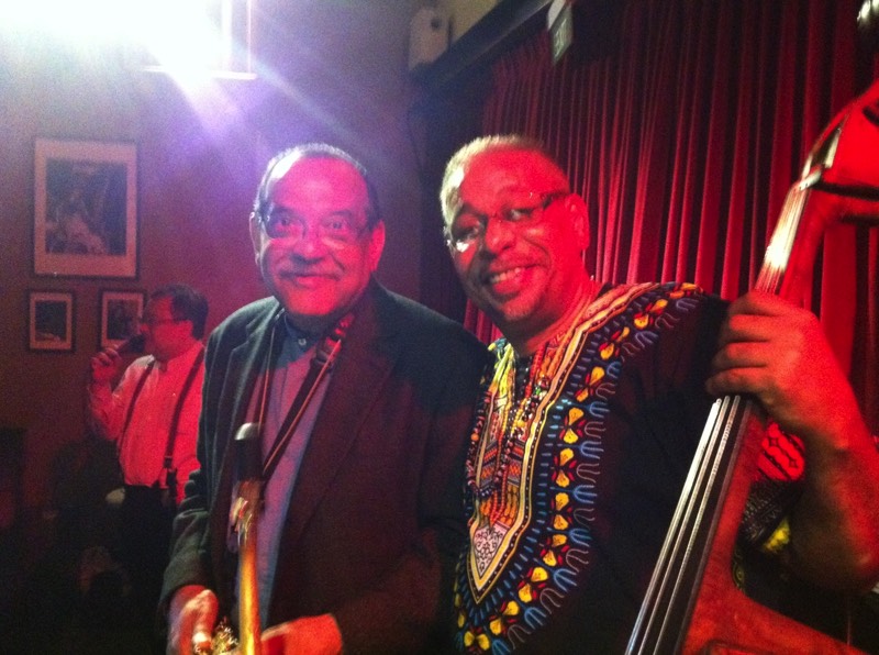 Ernie Watts and Christy Smith SingJazz Club 230720014
1 minute after the last note !! still smokin!!